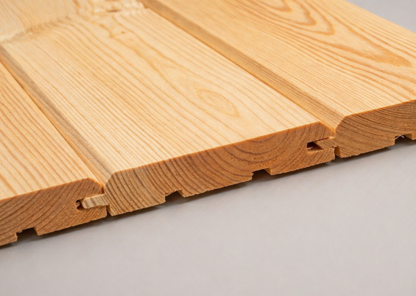 Szalówka na pióro-wpust drewniana sosnowa do elewacji i podbitki